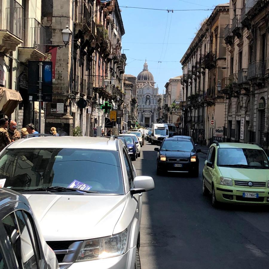 Garibaldi 94- Intera Casa A 2 Passi Dal Duomo Villa Catania Bagian luar foto